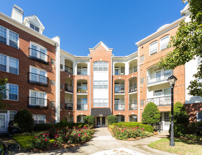Furnished housing at Manor at Buckhead, Atlanta, Interim Homes