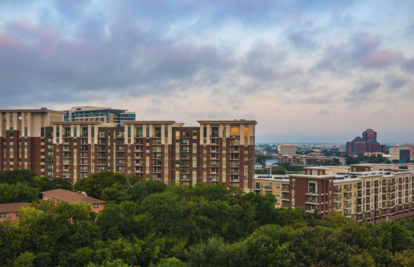 THE Alexan Apartments in Dallas Interim Homes