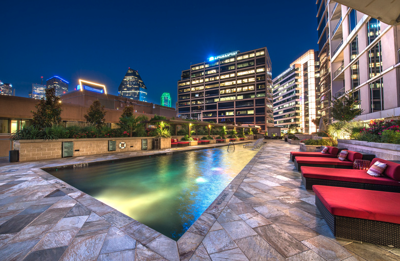 1900 McKinney Luxury Apartments