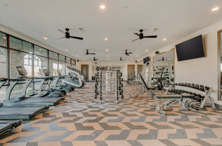 Elan Addison Grove Apartments in Dallas Interim Homes