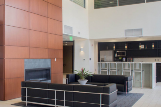 Metro Crossing Apartments
