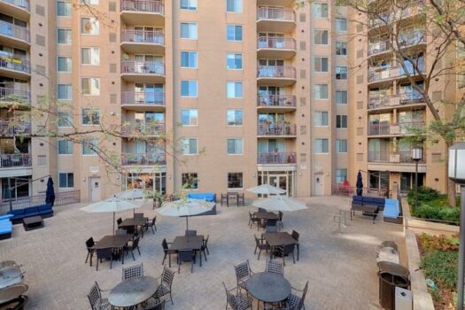 Avalon Courthouse Place